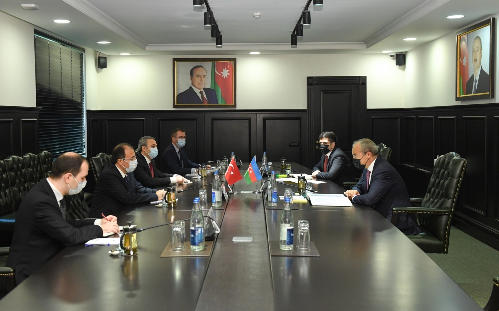 Azerbaijan, Turkey mull expansion of economic cooperation