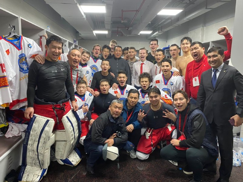 Сборная Кыргызстана по хоккею выиграла Кубок Евразии в Турции