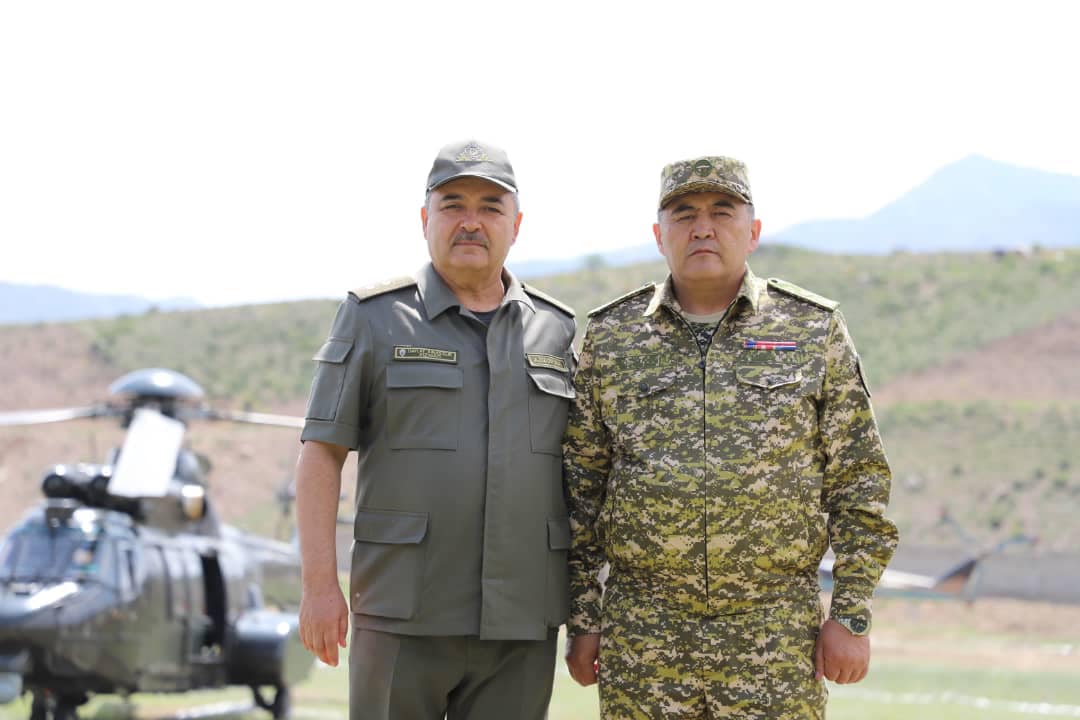Кыргызстан менен Өзбекстандын атайын кызматтарынын башчылары жолукту