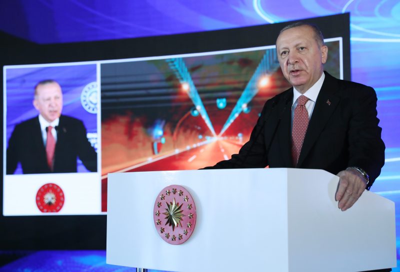 Cumhurbaşkanı Recep Tayyip Erdoğan, Kuzey Marmara Otoyolu Habipler Kavşağı-Hasdal Kavşağı Açılış Töreni'ne katıldı. ( TCCB / Murat Çetinmühürdar - Anadolu Ajansı )